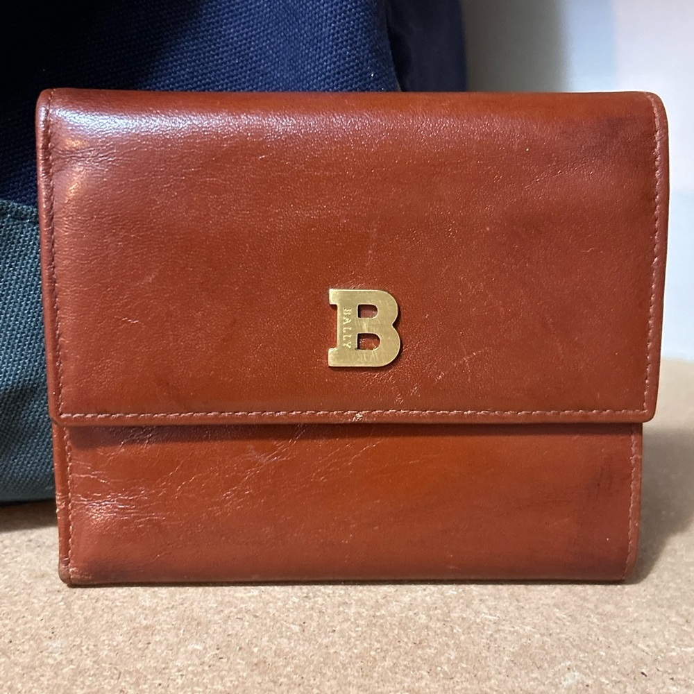 Authentic VTG BALLY Italy Finest Brown Leather Slim Fold Over Wallet
